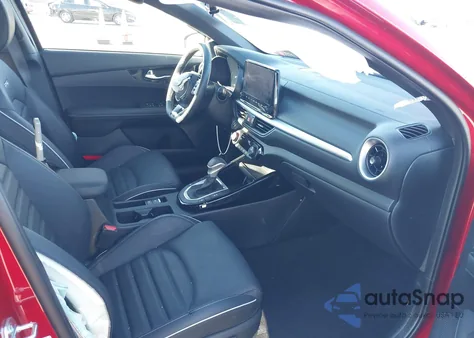 2024 Kia Forte Gt-Line z USA, uszkodzony, nr VIN 3KPF54AD8RE762260